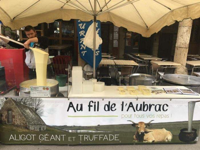 Votre traiteur événementiel à Saint-Amans-des-Cots