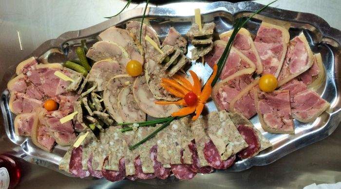 Repas de groupe sur commande Saint-Amans-des-Cots