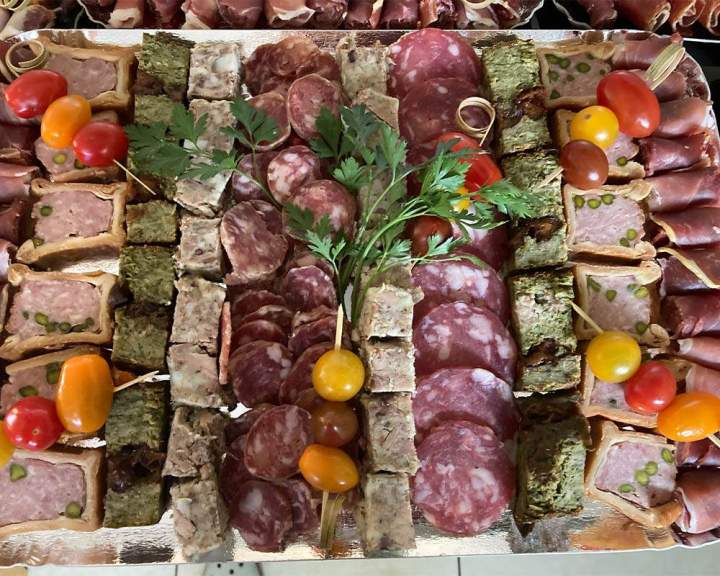 Traiteur événementiel Saint-Amans-des-Cots